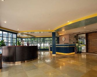 Shoreland Leisure Stays - Čennaí
