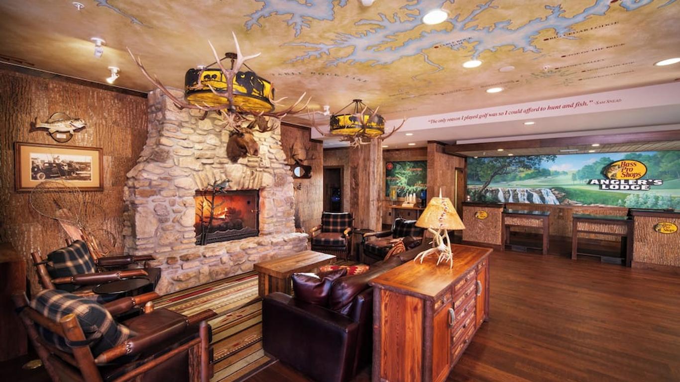 Angler's Lodge Hollister