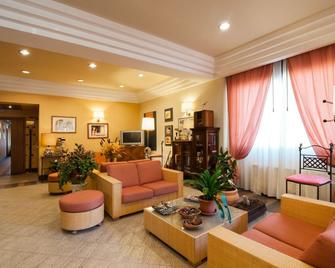 Hotel Duca Del Mare - Massa Marittima