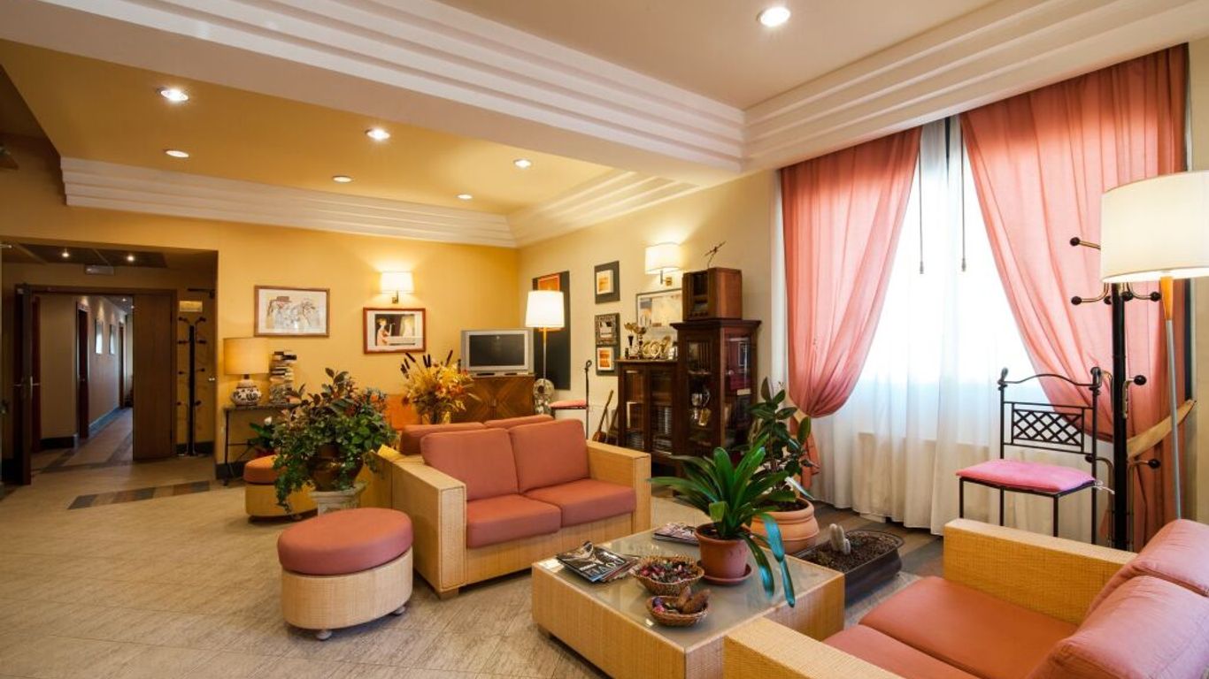 هوتل دوكا ديل مار