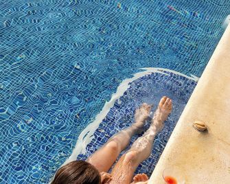 Fondavela Hotel - Monteverde - Pool