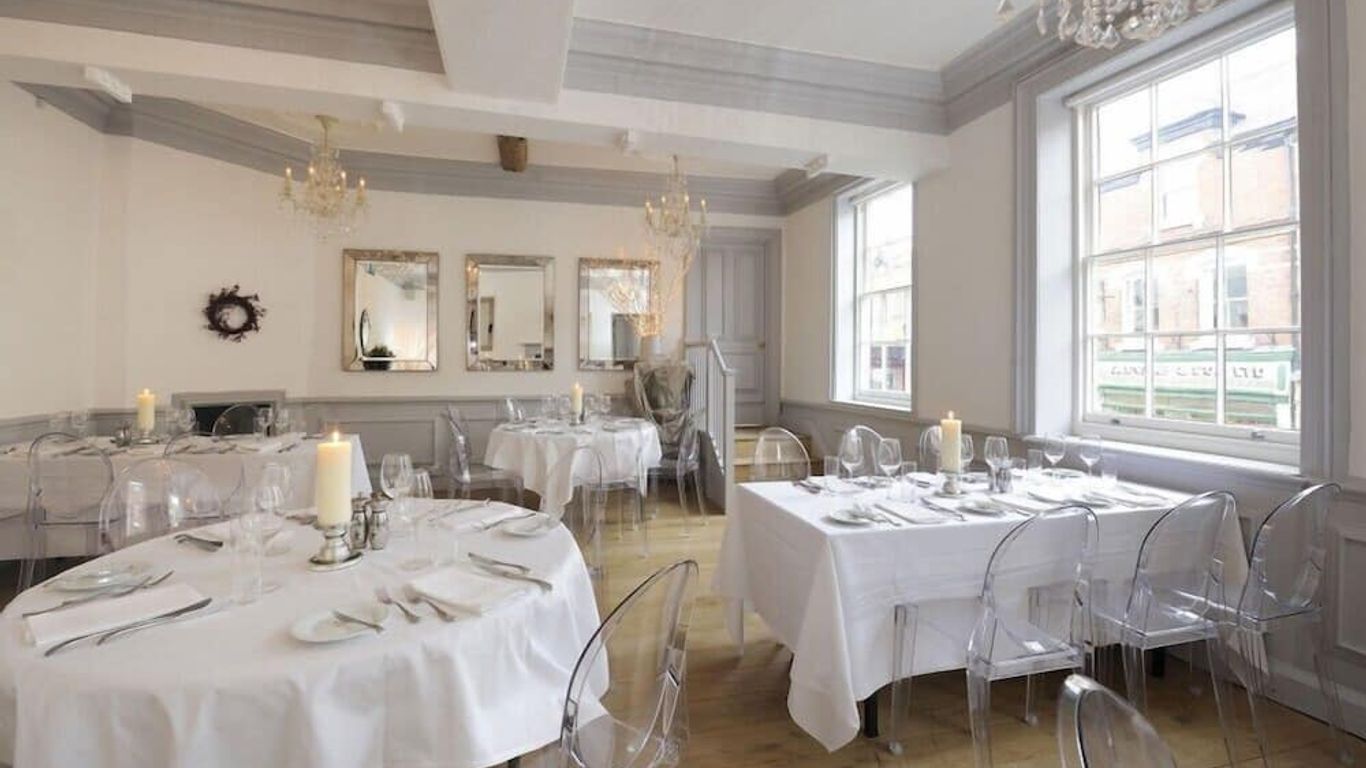 Lion and Pheasant Hotel