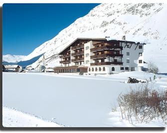 Alpenhotel Tirol - Galtur - Будівля