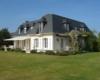 L'Oisette - Epiniac - Building