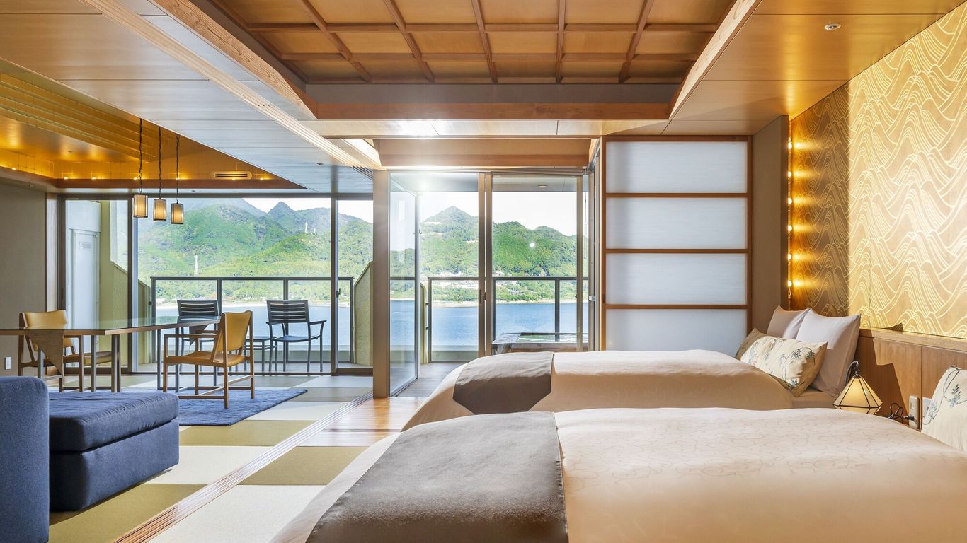 كامينوي هوتل ناتشي كاتسورا كومانو كودو