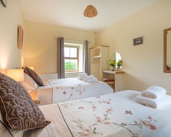 Baile Na Ratha,Dingle Peninsula,Next Stop Blaskets Island - Dunquin - Habitación