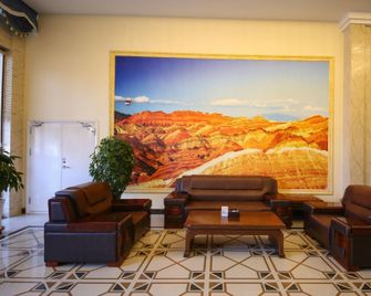 Zhangye Lanting Jiapeng Hotel (Zhangye West Railway Station Branch) - Zhangye - Lobby