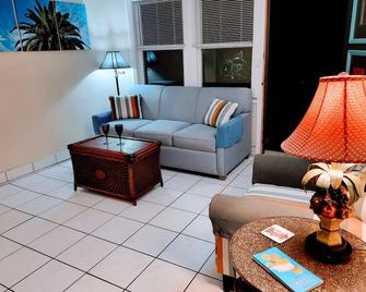 Suite Dreams Inn by the Beach - Cayo Hueso - Sala de estar