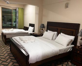 Hotel Mountain Lagoon - Skārdu - Habitación