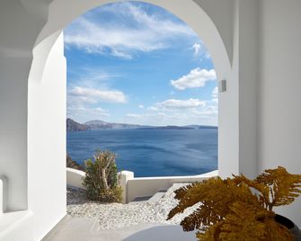 Allure Breeze Suites - Oia - Balcone