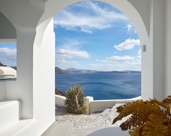 Allure Breeze Suites - Oia - Balcony