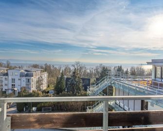 Plaza Hotel Föhr Am Bodensee - פרידריכסהאפן - מרפסת