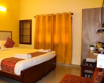 Hotel Kaveri - Mysore - Bedroom
