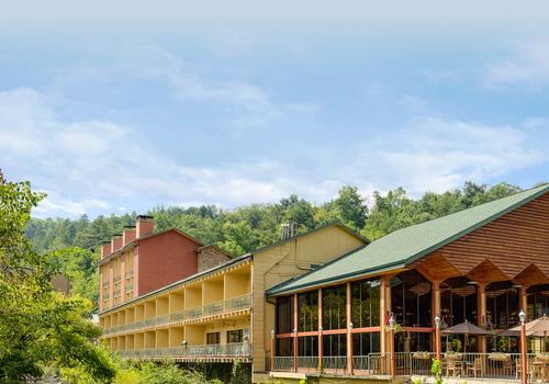 River Terrace Resort Amp Convention Center 53 ̶1̶4̶5̶