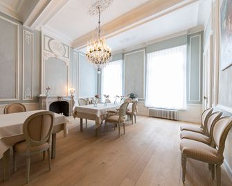 B&B Mirabel - Bruges - Dining room