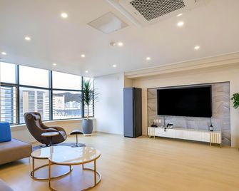 AYANA Hotel & Resort - Mokpo - Living room