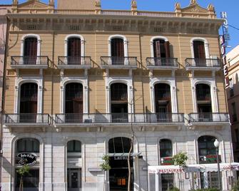 Hotel Lauria - Tarragona - Bygning