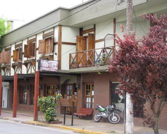 Hotel Sur - San Clemente del Tuyú - Edificio