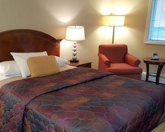 Lakeshore Inn & Suites - Anchorage - Bedroom