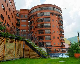 Casa Morales Hotel Internacional y Centro de Convenciones - Ibagué - Building