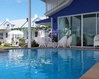 Fisherman's Villa Seaview - Phetchaburi - Piscina