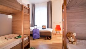 Uni Youth Hostel - Maribor - Makuuhuone