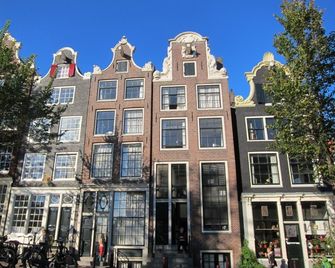 Goodnight Amsterdam - Amsterdam - Building