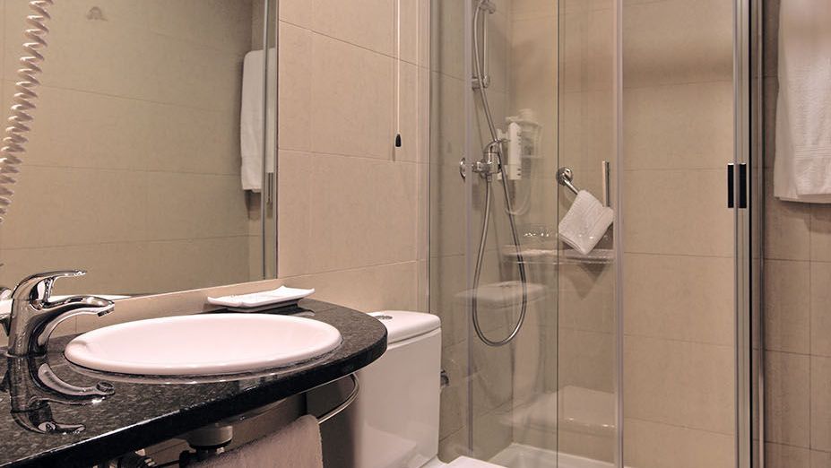 Hotel Aveiro Palace - Aveiro - Bathroom