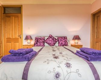 Bertra House B&B - ווסטפורט - חדר שינה