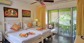 Hibiscus Lodge Hotel - Ocho Rios - Yatak Odası