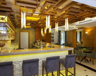 Royal Asarlik Beach Hotel - בודרום - בר