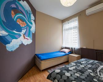 Id Hostel Krasnodar - Krasnodar - Habitación