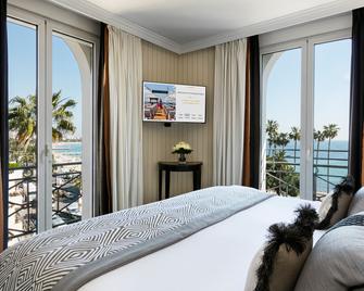 Hôtel Barrière Le Majestic Cannes - Cannes - Camera da letto