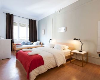 Wow Hostel Barcelona - ברצלונה - חדר שינה