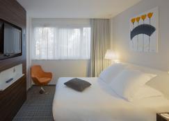 Best Western Plus Hotel Litteraire Alexandre Vialatte - Clermont-Ferrand - Bedroom