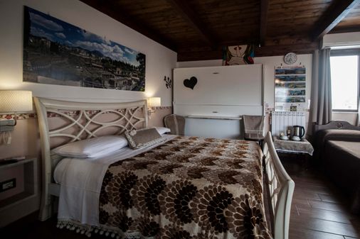 Guesthouse Pompei Il Fauno - Πομπηία - Κρεβατοκάμαρα