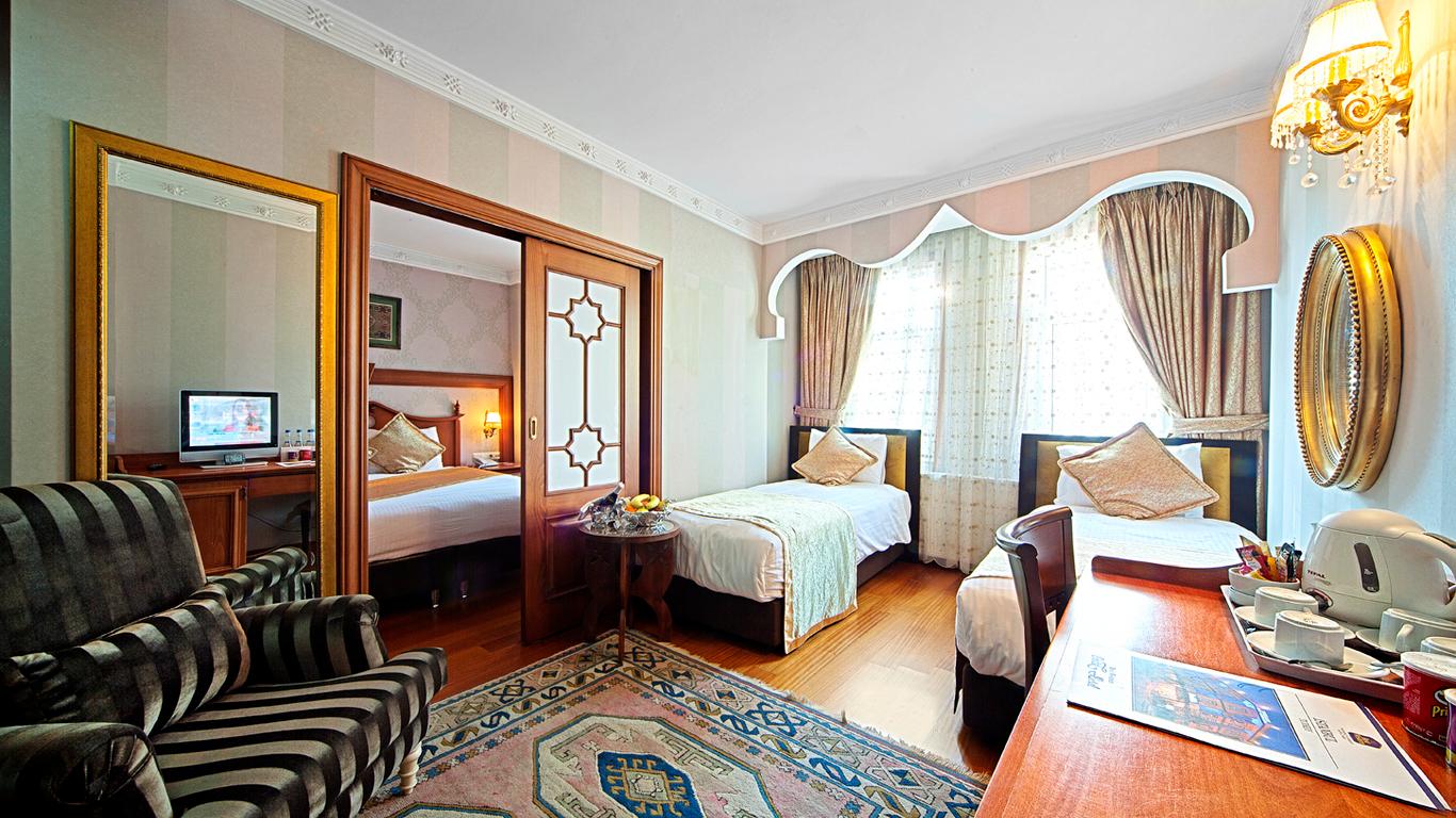 Azade Hotel