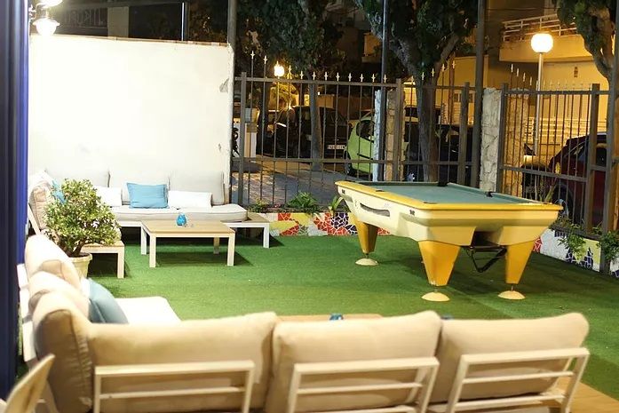 Hostal Porto Mar - Salou - Patio