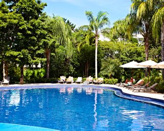 Bahia Principe Escape Sian Ka'an - Adults Only - אקומל - בריכה