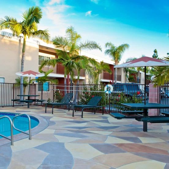 Outdoors view view of Budget Inn Anaheim near Disneyland Drive