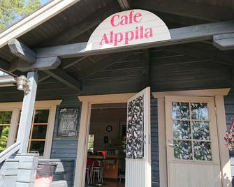 Cafe Alppila - Kustavi - Building
