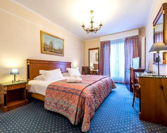 Hotel Diplomate - Ginebra - Habitación