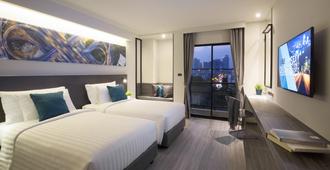 X2 바이브 방콕 수쿰윗 호텔 - 방콕 - 침실