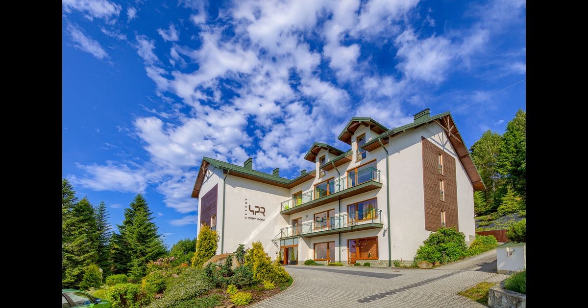 4 Pory Roku & Spa in Krynica-Zdrój, Poland from $83: Deals, Reviews ...