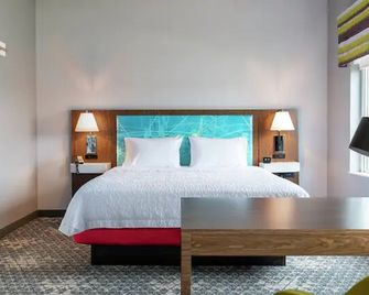 Hampton Inn and Suites MacClenny I-10 - Macclenny - Bedroom