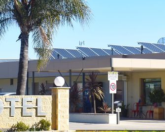 Mia Motel - Griffith - Outdoors view