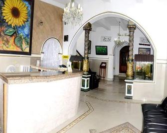 Hotel Girasol - Barranquilla - Front desk