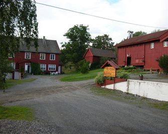 Nedre Berg Gard - Lillehammer - Budynek