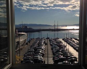 Riva Rooms - Rijeka - Balcón