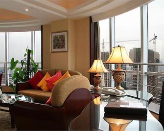 Carlton International Hotel - Chongqing - Living room